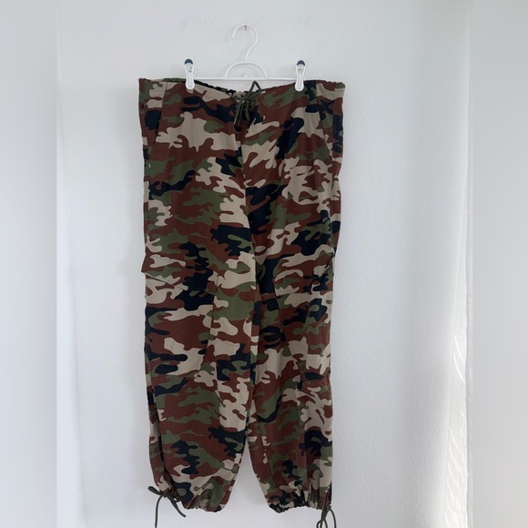 Camo Drawstring Nylon Cargo Pants - Picture 5 of 7